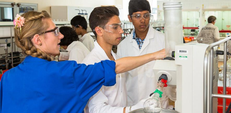 He Projects Chemistry Extension Materials for Schools and Colleges | Yusuf Hamied ...